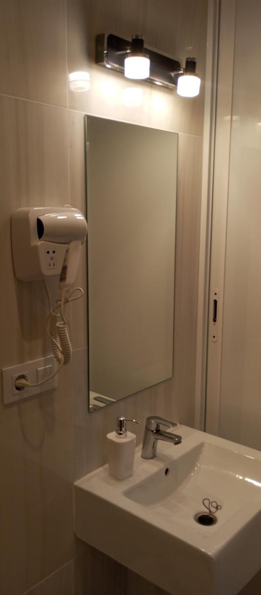 Apartamentos Marina Beach Валенсия Екстериор снимка